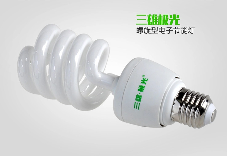三雄极光灯具
