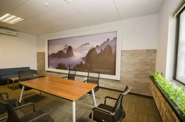 文化砖应用在办公室装修的效果图